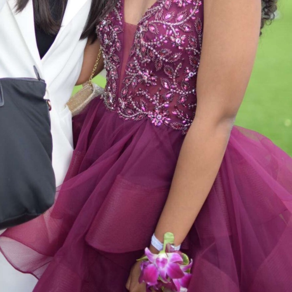 Ellie Wilde Beaded V-Neck Ballgown / Prom Dress - Picture 2 of 5
